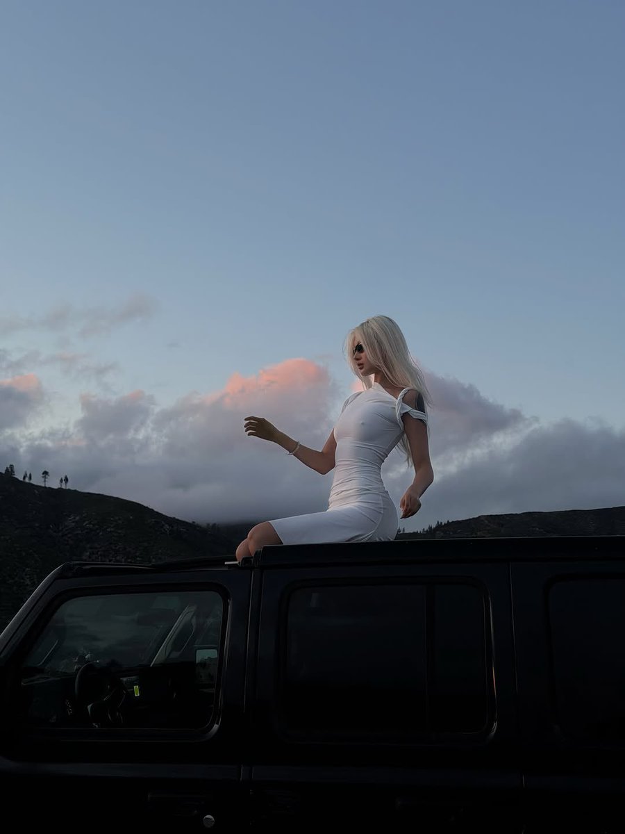 ᅠ ᅠ ᅠ𝗖𝗿𝘆𝘀𝘁𝗮𝗹. sdm tweet media