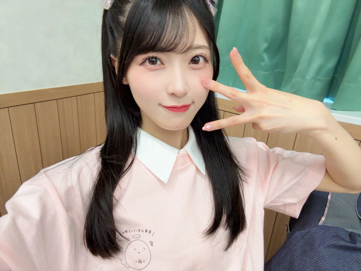 airi_sato0624's tweet image. 【UP-T × AKB48 Group新CM発表会 &amp;amp; PREMIUM LIVE】
〜 全組揃うって、普通にヤバくないですか? 〜

ありがとうございました！
UP-T神７、３位びっくり嬉しいです✨

配信を見てくれたり本日もたくさん
待ってくれたりしてありがとう😭
姉妹グループさんにもお会いできて
嬉しかった🫶🏻