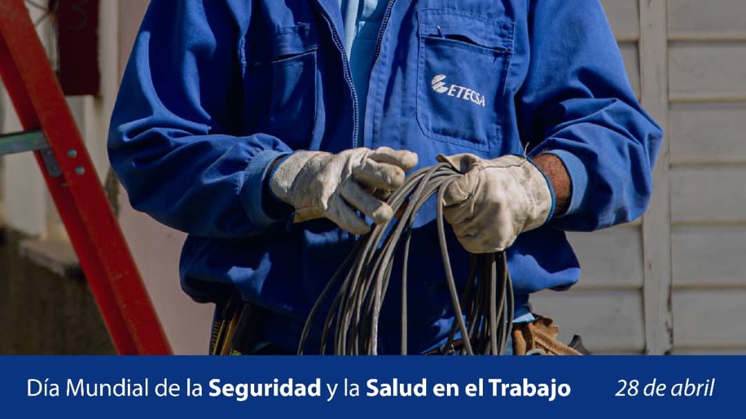 ETECSA_Cuba's tweet image. 📌 La seguridad en el trabajo es un derecho 🔒💼 y una necesidad. 
En el #DíaMundialDeLaSeguridadYSaludEnElTrabajo, propiciemos entornos más seguros 👷🏽🧑🏽‍💻🔧.
Cuidémonos juntos 💪‼️