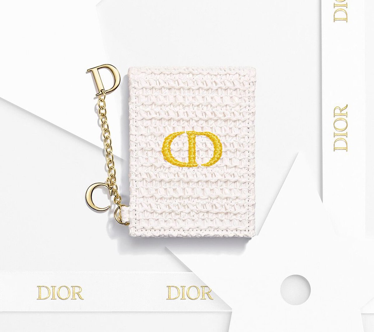 DIORリボンリップ、オンライン先行販売してる🎀 ノベルティはミラーだ