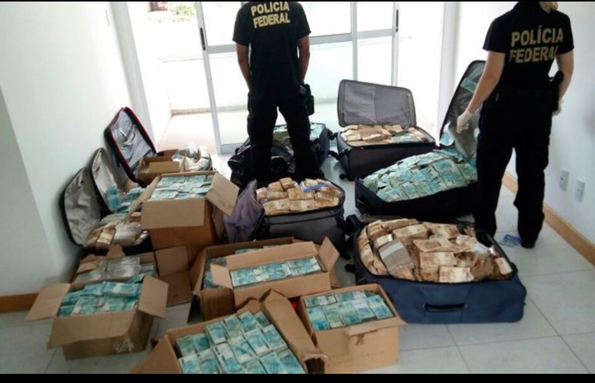 Augusto Tin tweet media