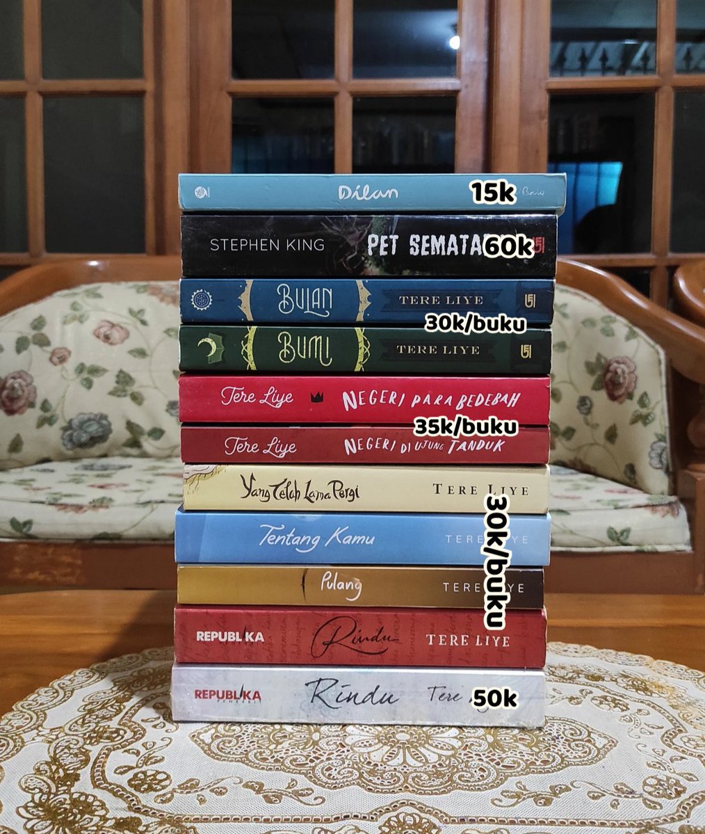 Ariiifds_'s tweet image. Buku 14
"Tere Liye, John Grisham, Stephen King, dll"

Nb: Harga yang tertera belum termasuk admin Shopee
tag: #wts #wtb #buku #novel #preloved #zonajajan #zonauang