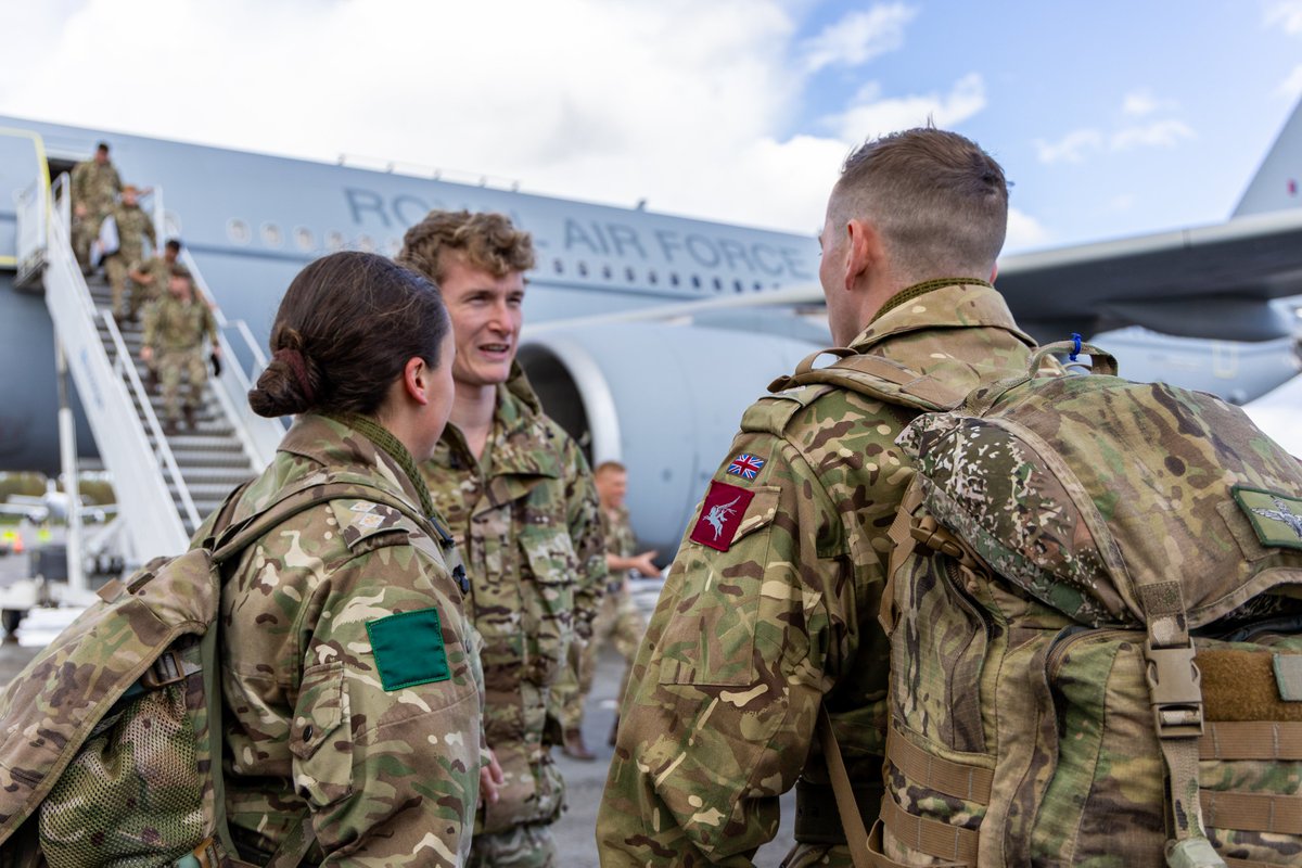 ukinlithuania's tweet image. We were delighted to welcome 120+ #UK troops from @TheParachuteReg to #Lithuania. 🇬🇧🤝🇱🇹 The “Paras” will take part in U.S.-led #ExFLYTRAP in #Pabradė, focusing on training tactical units to counter Uncrewed Aerial Systems (#UAS). 

#UKinLT #CUAS @BritishArmy @RoyalAirForce