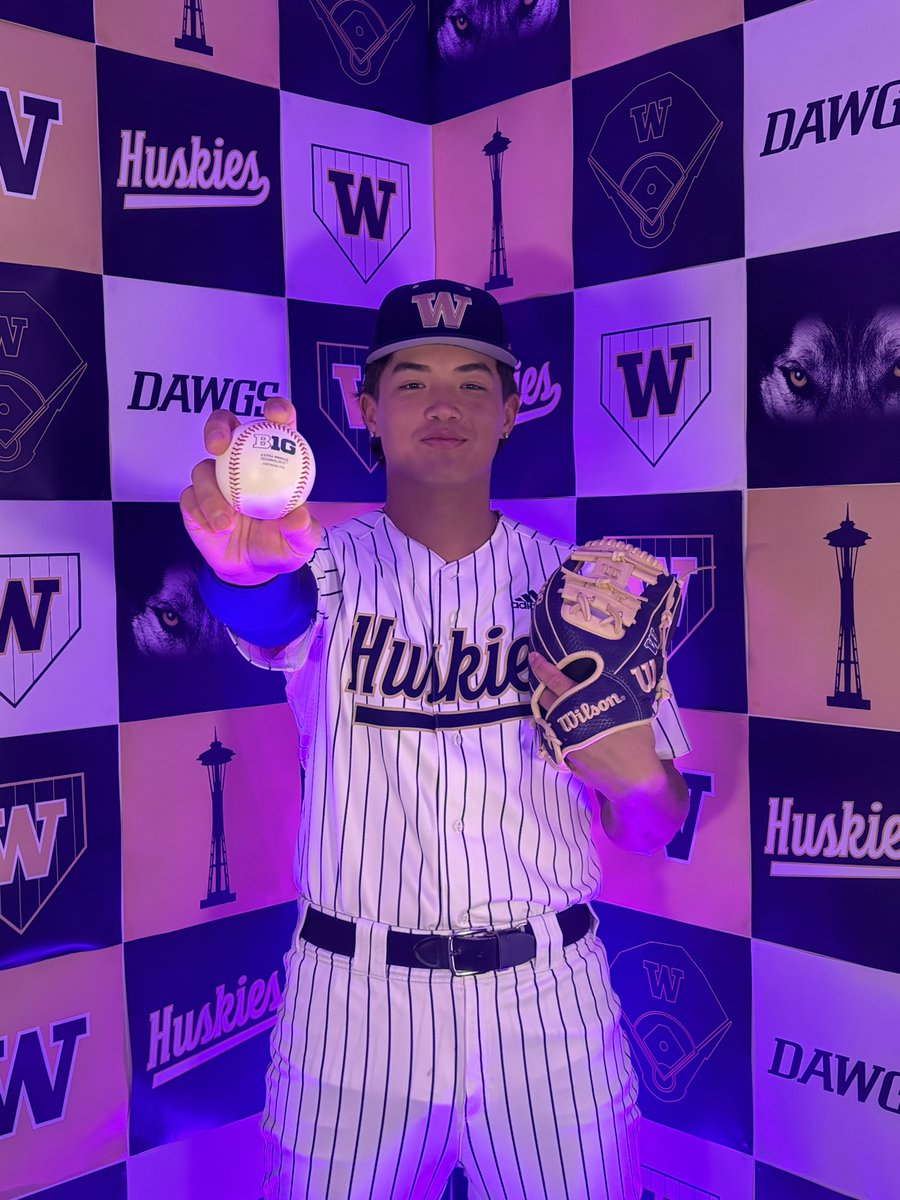 EthanMar33's tweet photo. Super blessed to announce that I have committed to the University of Washington to continue my academic and athletic career. I want to thank my family, friends, and coaches for all of the support and encouragement that has helped me get to this point. Go Dawgs!!! https://t.co/3Ld7ZVOE1e