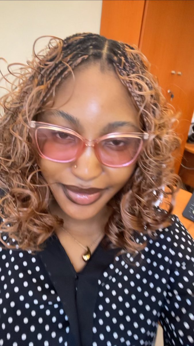 ✨✨Danielle✨✨ tweet media