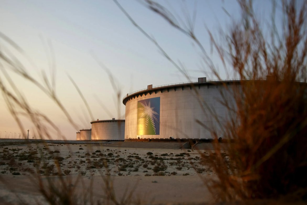 zForexglobal's tweet image. ⛽ Saudi #Aramco has suspended #LPG shipments through May following damage to its Juaymah export facility in February and subsequent repair delays. This disruption, with the near-closure of the Strait of Hormuz, has severely tightened global supply and spiked prices, particularly