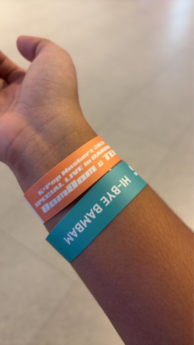 jellybloomy 𓂃⋆ tweet media