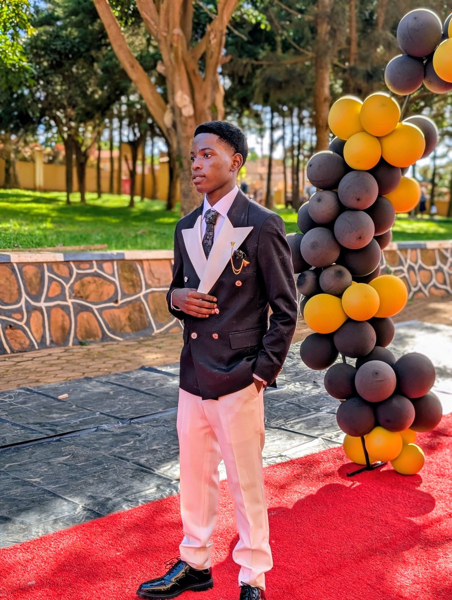 NamiryangoS's tweet photo. Rt #namiryangosss #prom 20226 https://t.co/gCDYr7BHz9