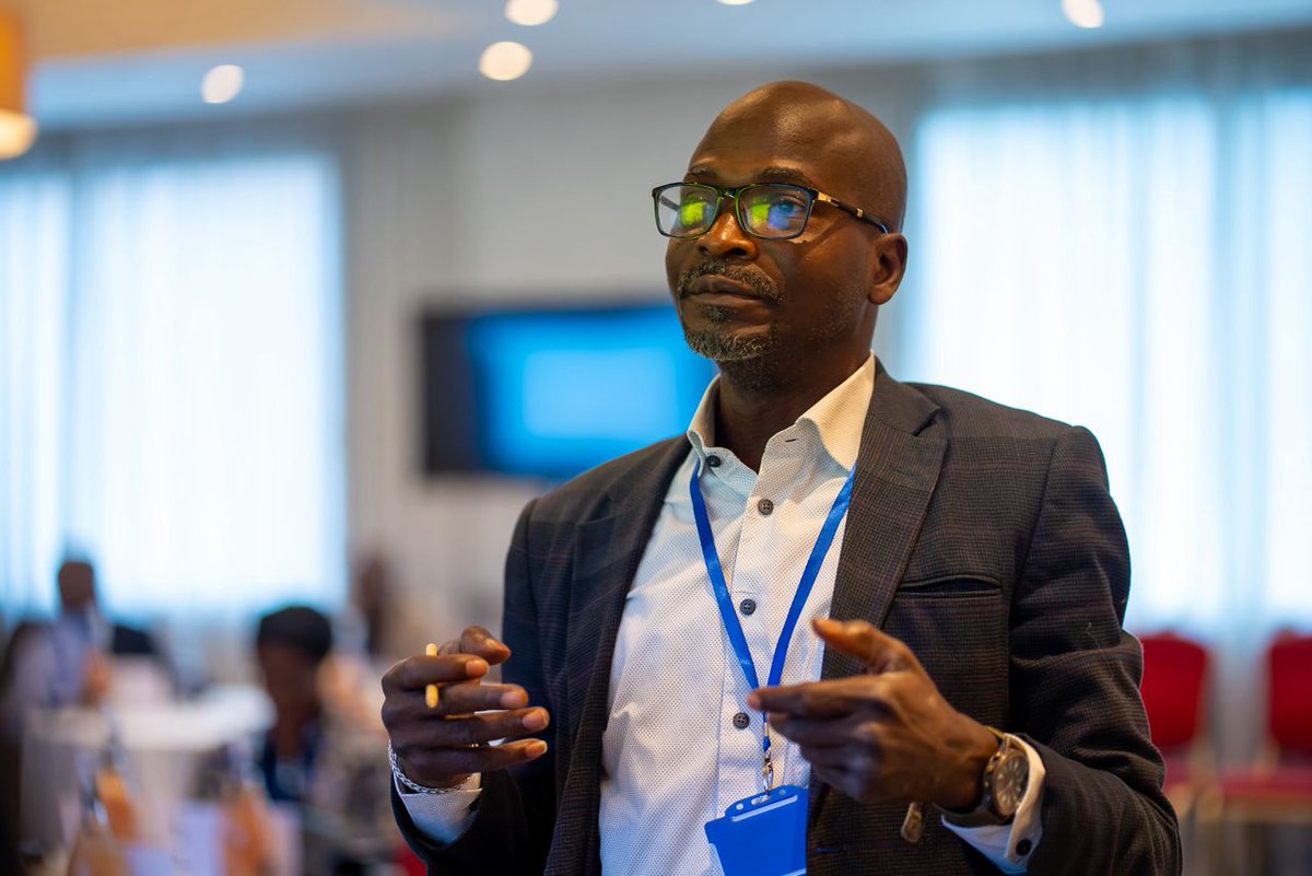Texem_UK's tweet image. The algorithm predicts trends. Leaders create them.

Don't let data override intuition. Master the balance at TEXEM’s Beyond the Algorithm programme in Lagos (Apr 29–30).

📊 +44 7425 883791 | texem.co.uk
#AI #Leadership #Lagos #TexemUK