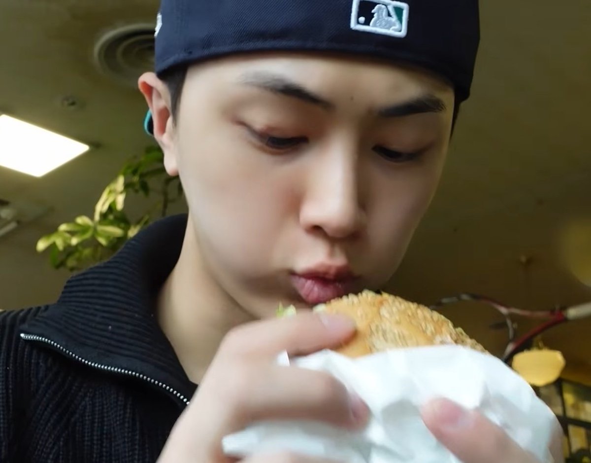 LUCKY 蒼 tweet media