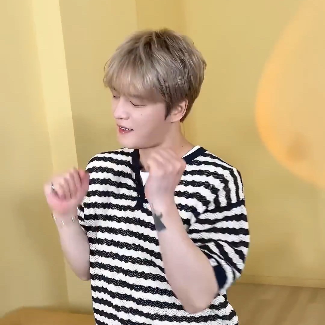 No context of ham tweet media