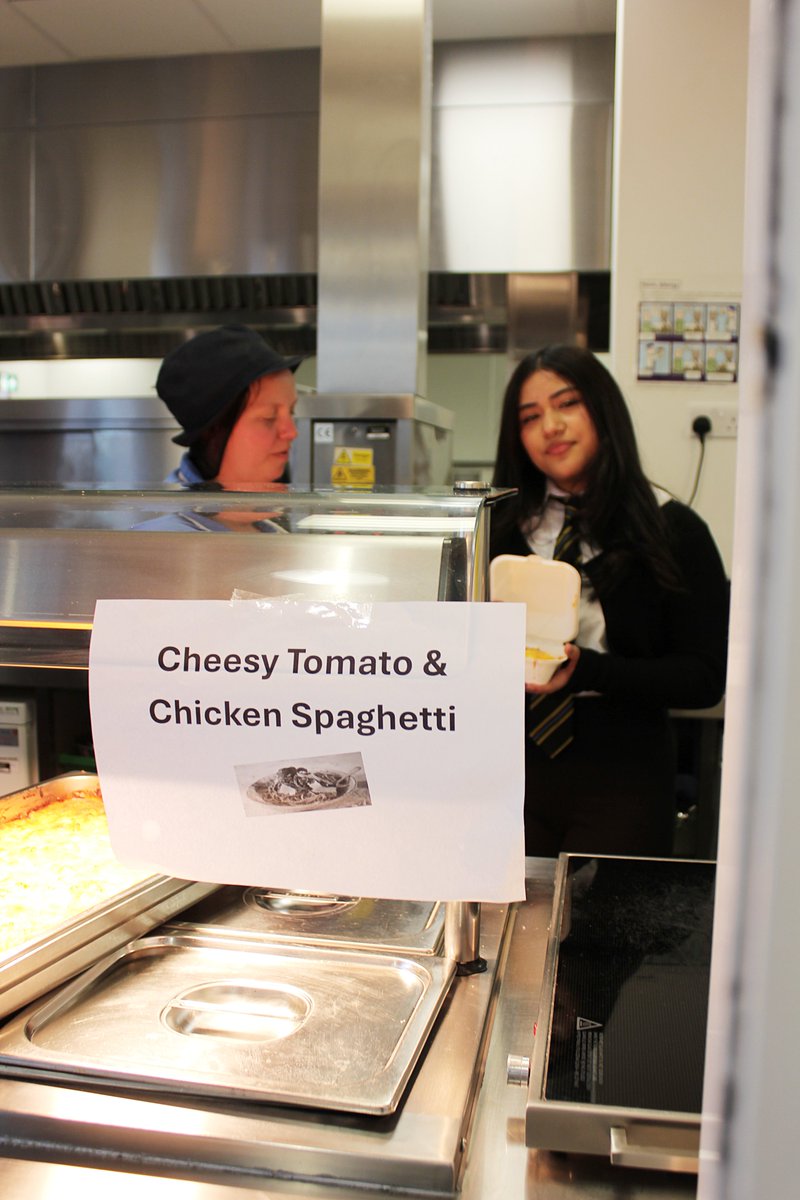 clydebankhigh's tweet image. Congratulations to our S2 pupil, Paola , whose winning dish from the S2 Pasta Challenge, cheesy tomato and chicken spaghetti, was proudly sold in the school canteen today.

#S2Success #PastaChallenge #StudentAchievement #SchoolCantee