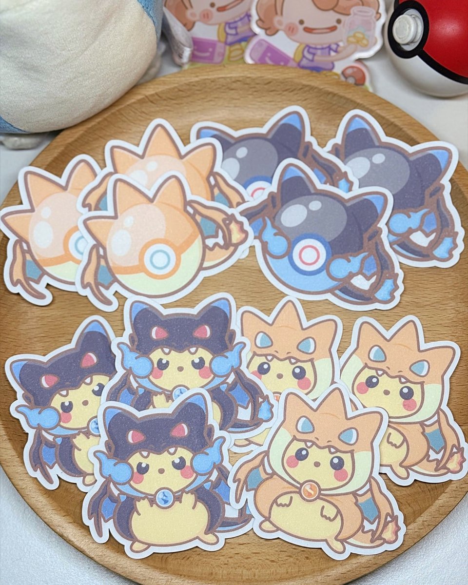 dachi_duck's tweet image. New additions to the poncho series~!!! Mega charizard x &amp;amp; y~!! Available at webstore, tt &amp;amp; at upcoming booth!! We will be at CAPS this weekend at Kallang leisure park, will be bringing some freebies to giveaway 😉

#dachiduck #charizard #charizardy #charizardx #megacharizard #pok