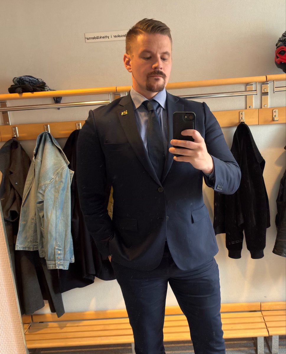 Pontus Persson tweet media