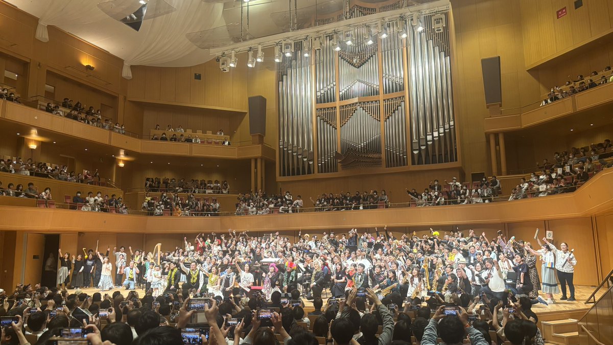 output_log's tweet photo. 初参加！

FF10の25周年で盛り上がっているところに「素敵だね」を聞けてブラボーでした👏

#BBFF2026 https://t.co/lfJ4tZ2Ymi