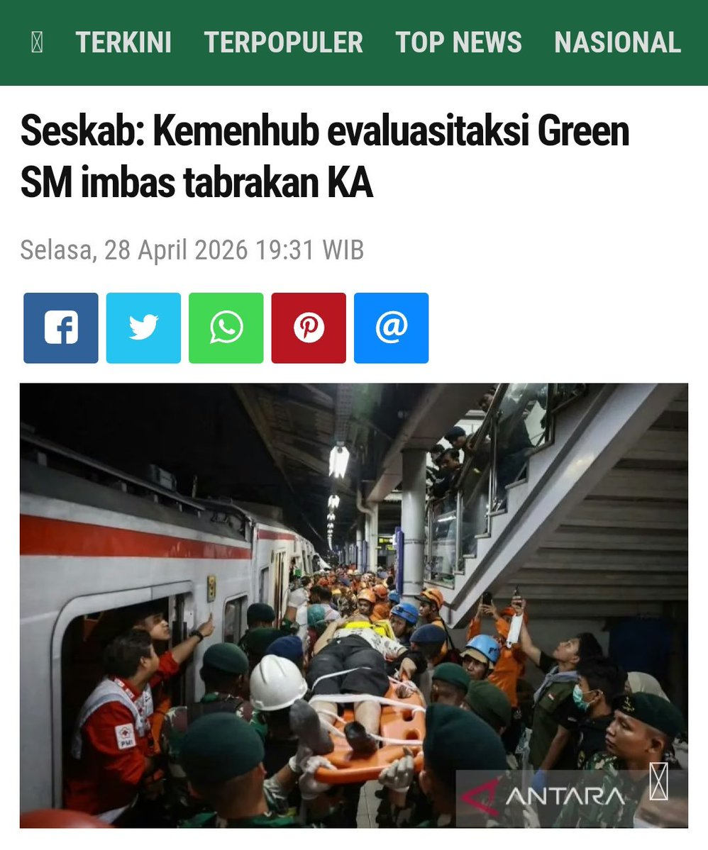 Miss Tweet | tweet media