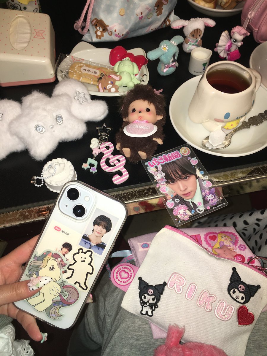 𝒂𝒏𝒈𝒆 ₊ ˚ ✩ tweet media