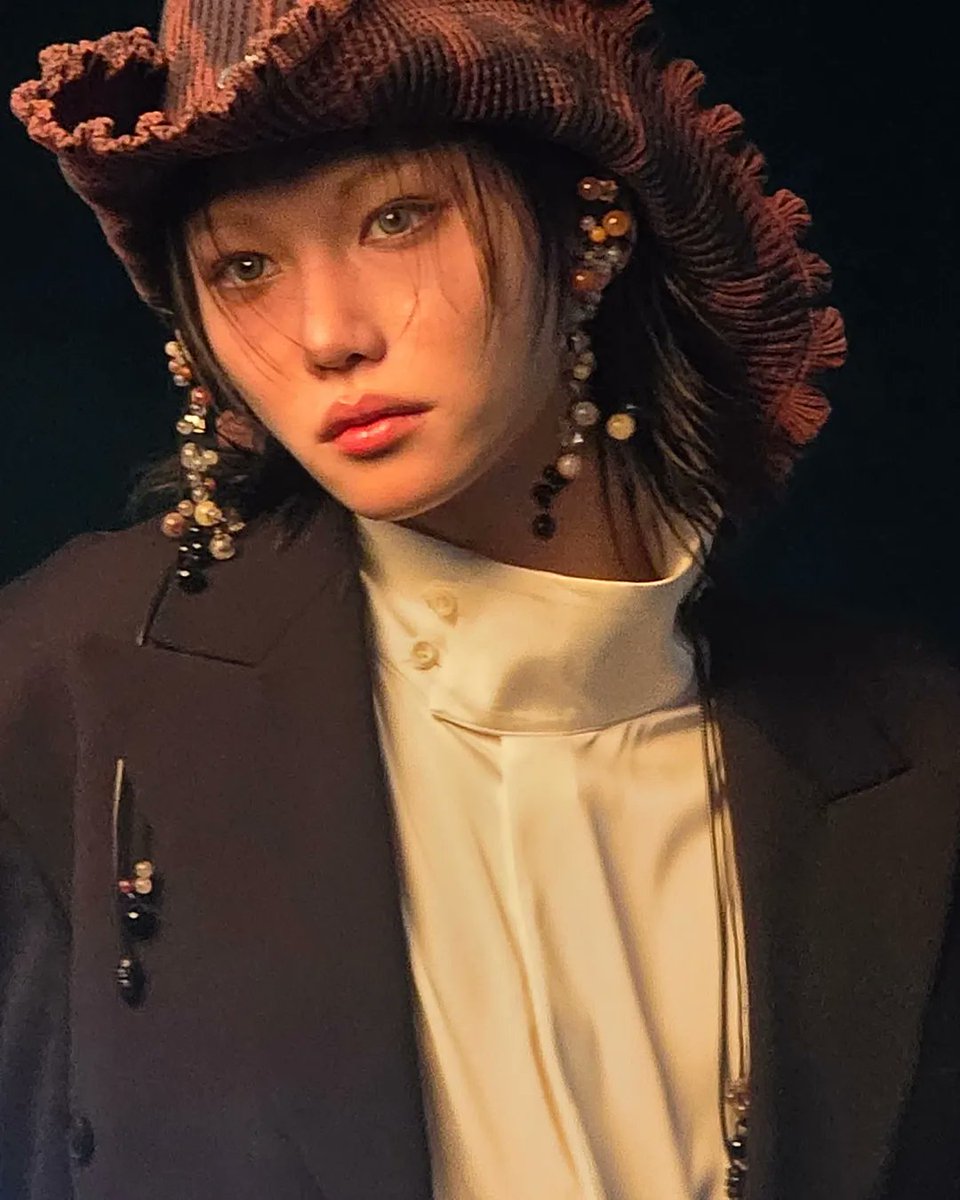 Anne Suryong Baek tweet media