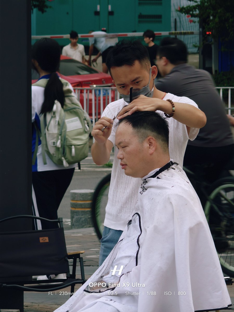 Frankforphones's tweet image. Oppo Find X9 Ultra

Too much zooooom 💯😂

20x and 10x is life

#oppofindx9ultra @oppo @OPPOIndia @OPPOJapan
#streetphotography #shotonsnapdragon