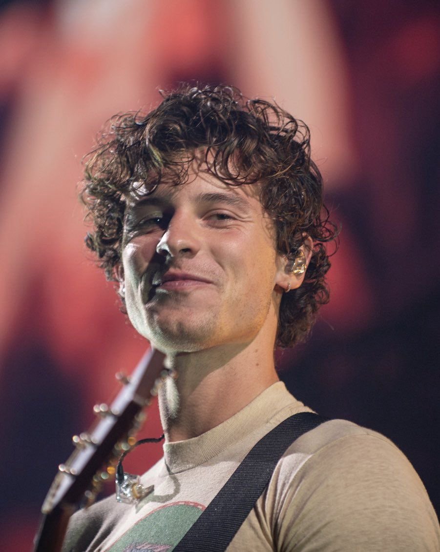 Shawn in my heart🫶🏻 tweet media