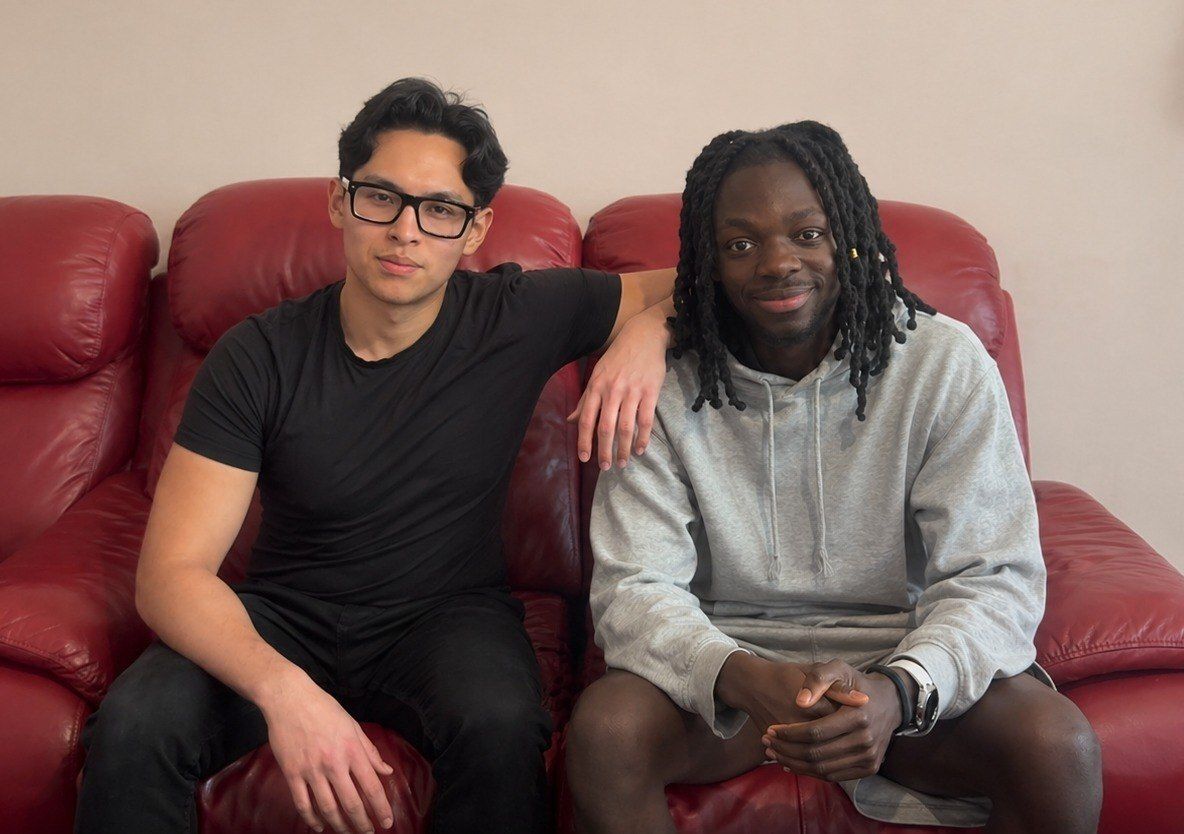 BAMStreetCast's tweet photo. ✏️Lj Sibanda and friend Ian Mandoza are both pencilled on a wonderful commercial !!🤞🤞
#BAMStreetCast #BrownandMills https://t.co/VDSII5F63q