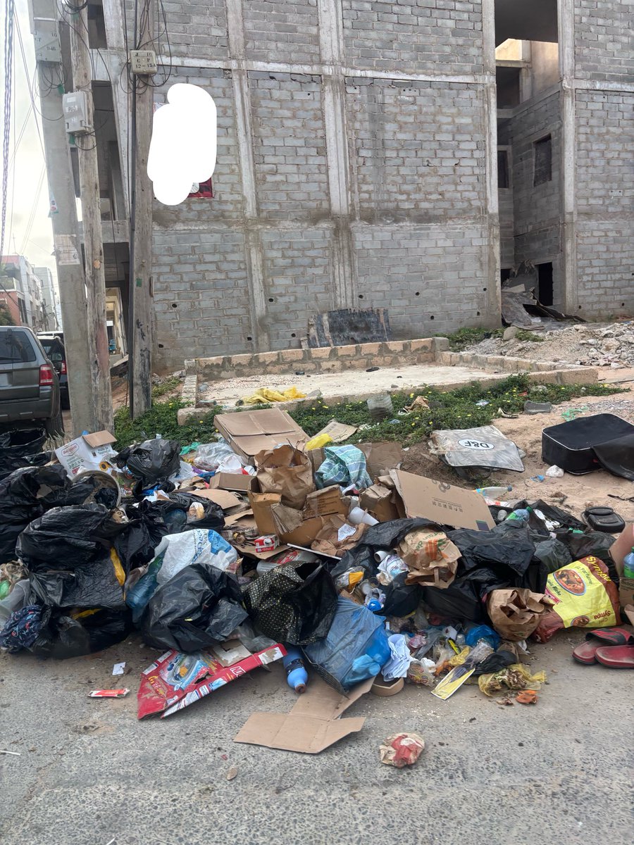 Dior fely 🧜🏽‍♀️ tweet media