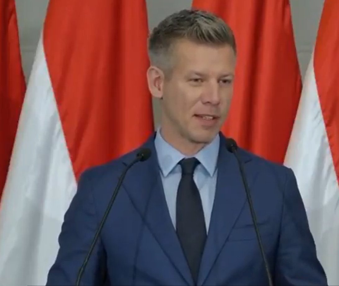 Zelensky a Magyar: "Approvate il finanziamento all'Ucraina di 90 miliardi e noi riapriremo l'oleodotto"

Magyar a Zelensky: "Non ci conosciamo, ma non consiglierei di imboccare la strada del ricatto. Se l'oleodotto è idoneo al trasporto, allora lo si apra, in conformità