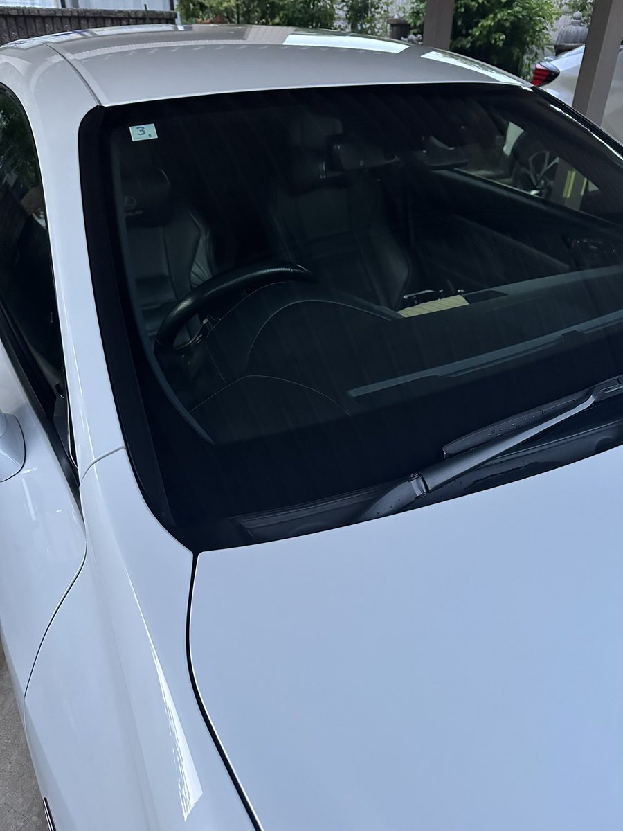 し〜らる tweet media