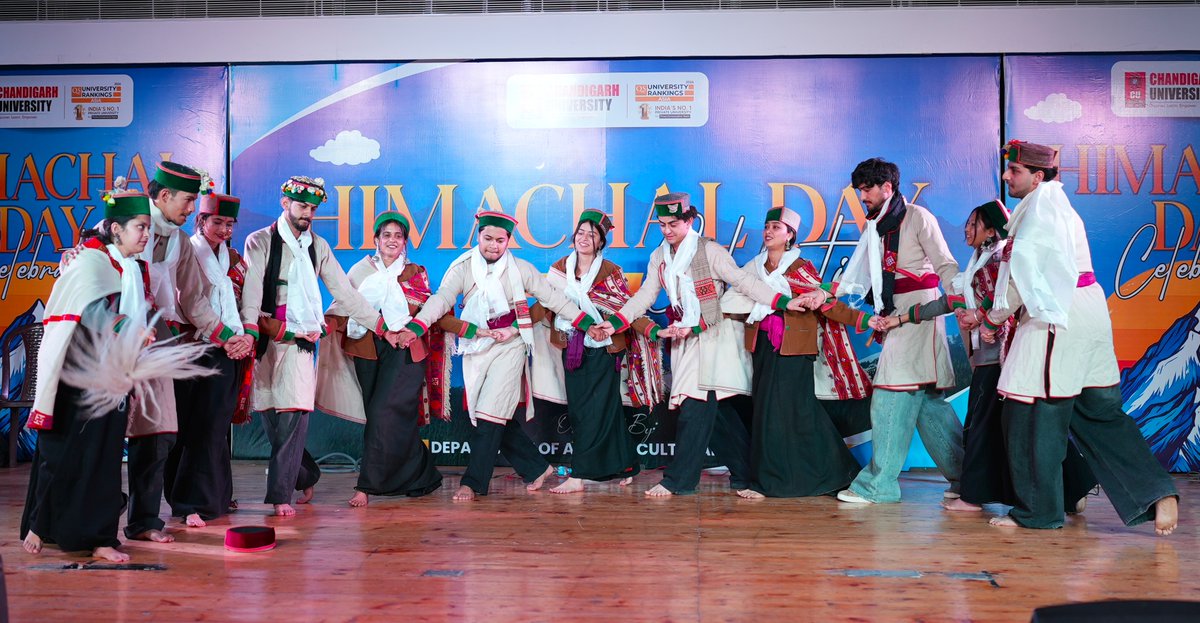 Chandigarh_uni's tweet photo. The Himachal Pradesh Students' Community of CU celebrated the rich heritage and achievements of Himachal Pradesh. From vibrant traditions to global unity, witness the joyous moments as CU students from Himachal and beyond gather to honor this auspicious day.
#HimachalDay #CUStudentsLife #CUBeautifulCampus #Himachal #CU #ChandigarhUniversity