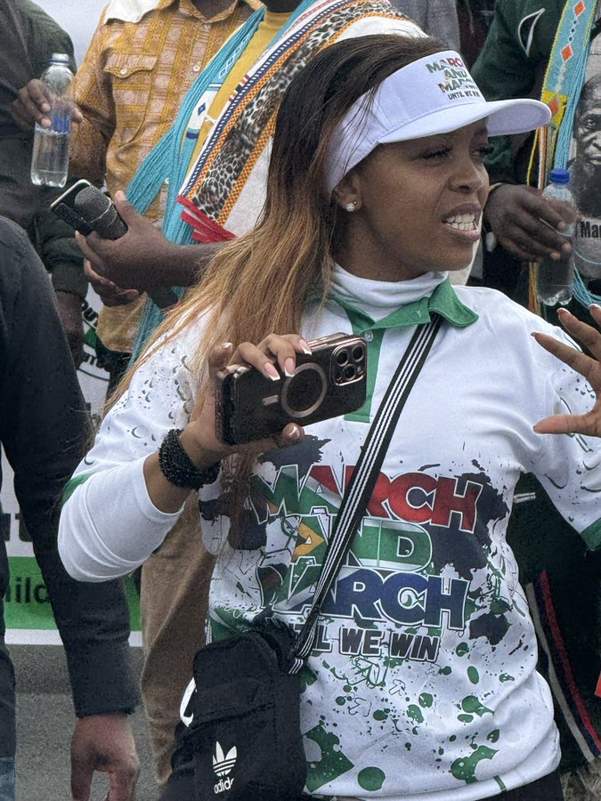 CIC Side Chick tweet media