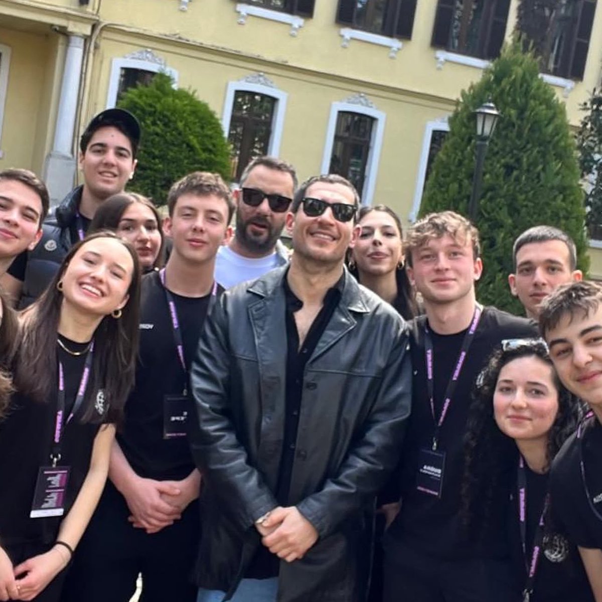 Yeraltı tweet media