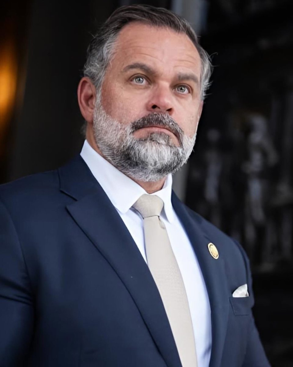 Paul White Gold Eagle tweet media