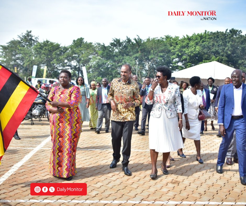 DailyMonitor's tweet photo. UPDATE: The Ministry of Agriculture, Animal Industry and Fisheries has handed over 69 vehicles and 1,034 motorcycles to districts under the Uganda Climate Smart Agricultural Transformation Project to boost extension services and monitoring. Vice President Jessica Alupo, who presided over the handover, urged proper management, maintenance, and accountability, stressing that the assets must be used strictly for official duties. Agriculture Minister Frank Tumwebaze said the move addresses farmers’ concerns over inadequate extension services, which have affected adoption of proper farming practices, pest and disease control, and post-harvest handling.
#MonitorUpdates
📸: Vicent Lusambya