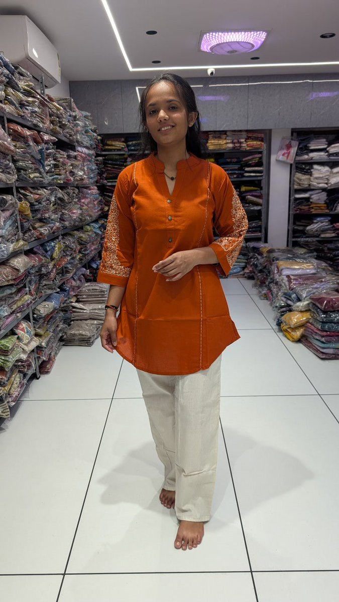 VipulGajer7371's tweet image. Cotton Top &amp;amp; Plazo 

🥰Look beautiful in our New Cotton Short top with Work detailing for all day comfort available in beautiful design  colours ❤️

Description 

Size= 
  M  L  XL  XXL 3XL 
  38 40 42  44  46
 👗Kurti length=32 
 👖Pant length=40
#reels #fashion #trending #viral
