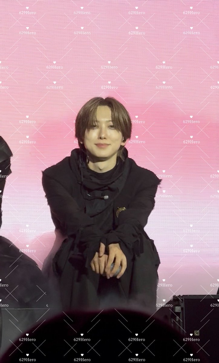 𝑱𝒊𝒏 tweet media