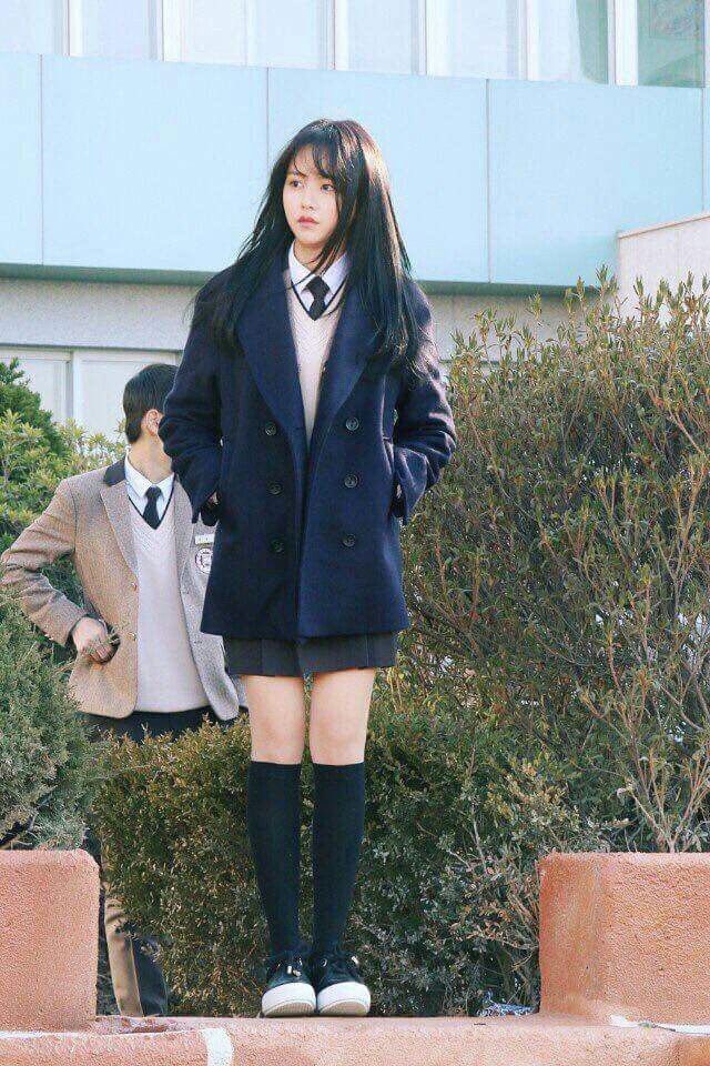 Darrylpohmaple's tweet image. May 2 to May 17:
Goblin - Guardian of the God

Under Planning:
Dramas she play as Guest Role - While You were sleeping, The Girl Who See Scents, Princess Jamyung, The Duo (Playing Younger version of the character)
#kimsohyun #whileyouweresleeping #김소현