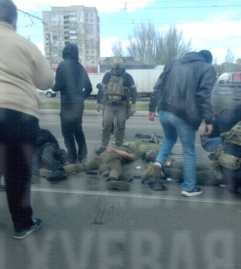 Одеса. Заявлено як затримання за хабар тцк-шників. Затримання зі стріляниною.
