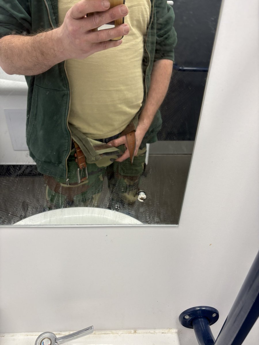 2 Tradies tweet media