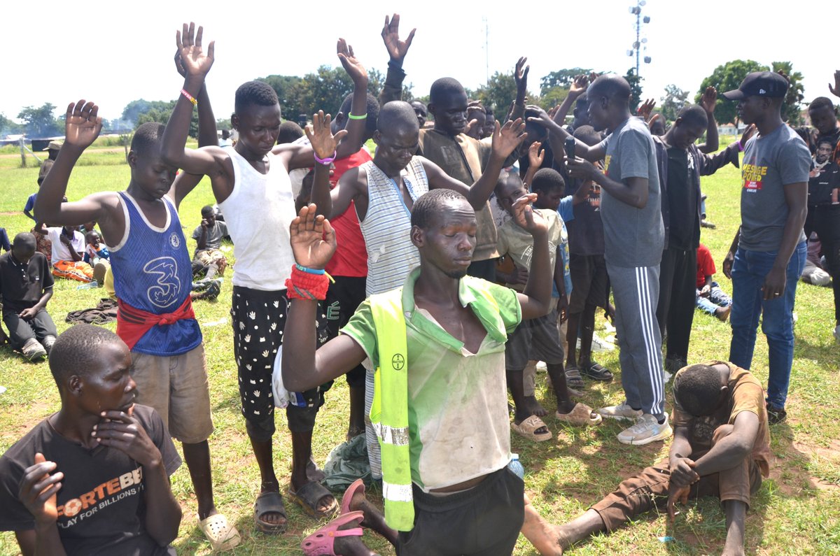 etop_radio's tweet image. The Diocesan Coordinator for Children and Prayer at Soroti Anglican Diocese, Rev. Mikala Akello, has urged parents to adopt responsible parenting to address the rising number of street children.

#Streetchildren
#ResponsibleParenting
#EtopradioNewsupdates