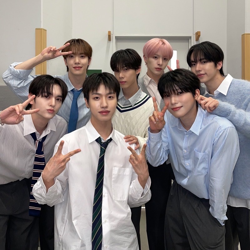 【#nSSign】

𝐧.𝐒𝐒𝐢𝐠𝐧 𝐉𝐀𝐏𝐀𝐍 𝐓𝐎𝐔𝐑 𝟐𝟓/𝟐𝟔 𝐃𝐕𝐃 ~𝐓𝐡𝐞 𝐛𝐞𝐬𝐭 𝐲𝐞𝐚𝐫𝐬 𝐨𝐟 𝐨𝐮𝐫 𝐥𝐢𝐯𝐞𝐬~

イベント初日に来てくださった皆さんありがとうございました🌟
久しぶりにお会いできて嬉しかったです💞
明日は目黒中小企業センターでお待ちしております！

 #엔싸인