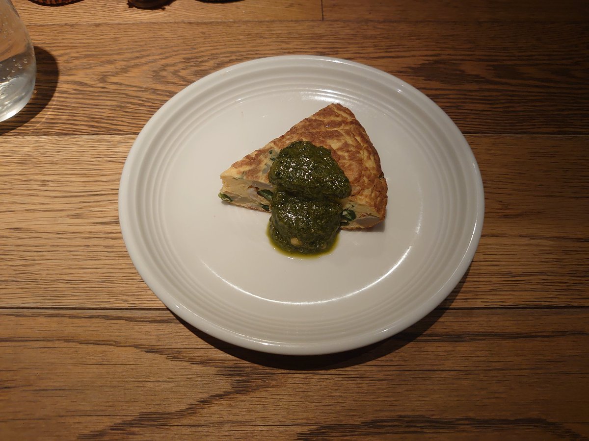 ベイン tweet media