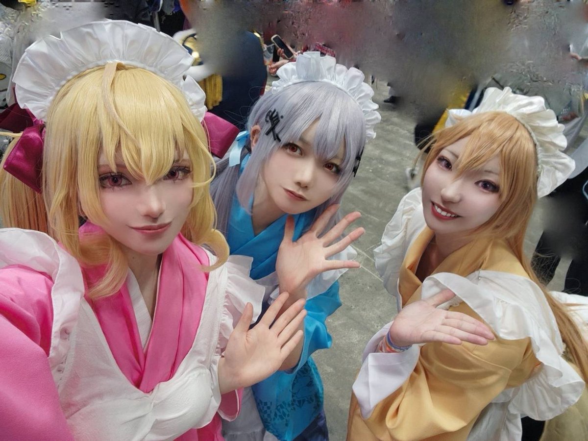 #にじそコス

改めて、にじそ、WonderLondのとりにてでいました！！

マジで2人に大感謝(T^T)
やっぱりとりにて可愛い✨