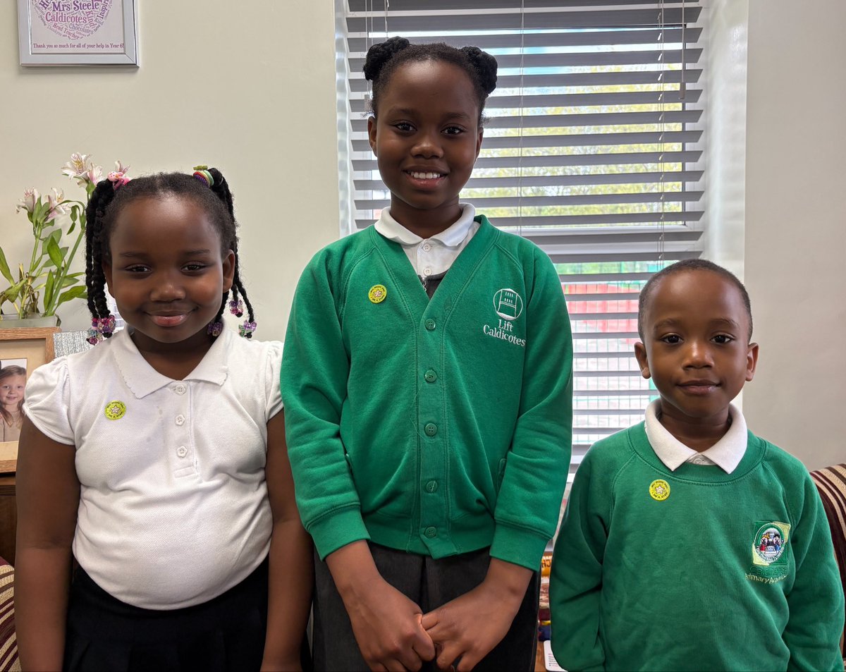 CaldiPrimary's tweet photo. Wow! Mrs Steele @Steeley13  was blown away by the confident performance she was privileged to witness this morning by these superstars @CaldiReception @CaldiY2 @CaldiY5 beautiful singing 👏👍🌟💚@LiftSchools @nigel_whittle @vianclark @MbroCouncil https://t.co/zFg3CNg0lf
