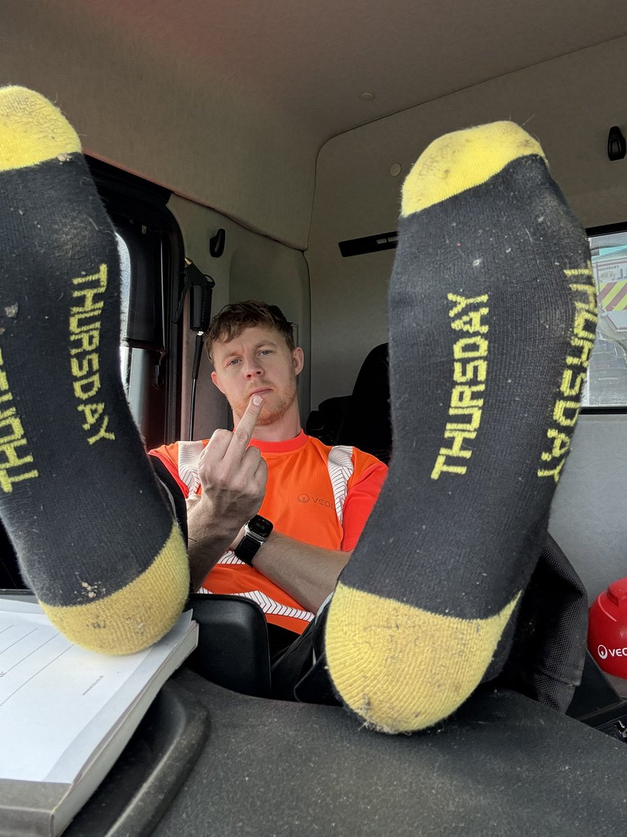 masterlloyd tweet media