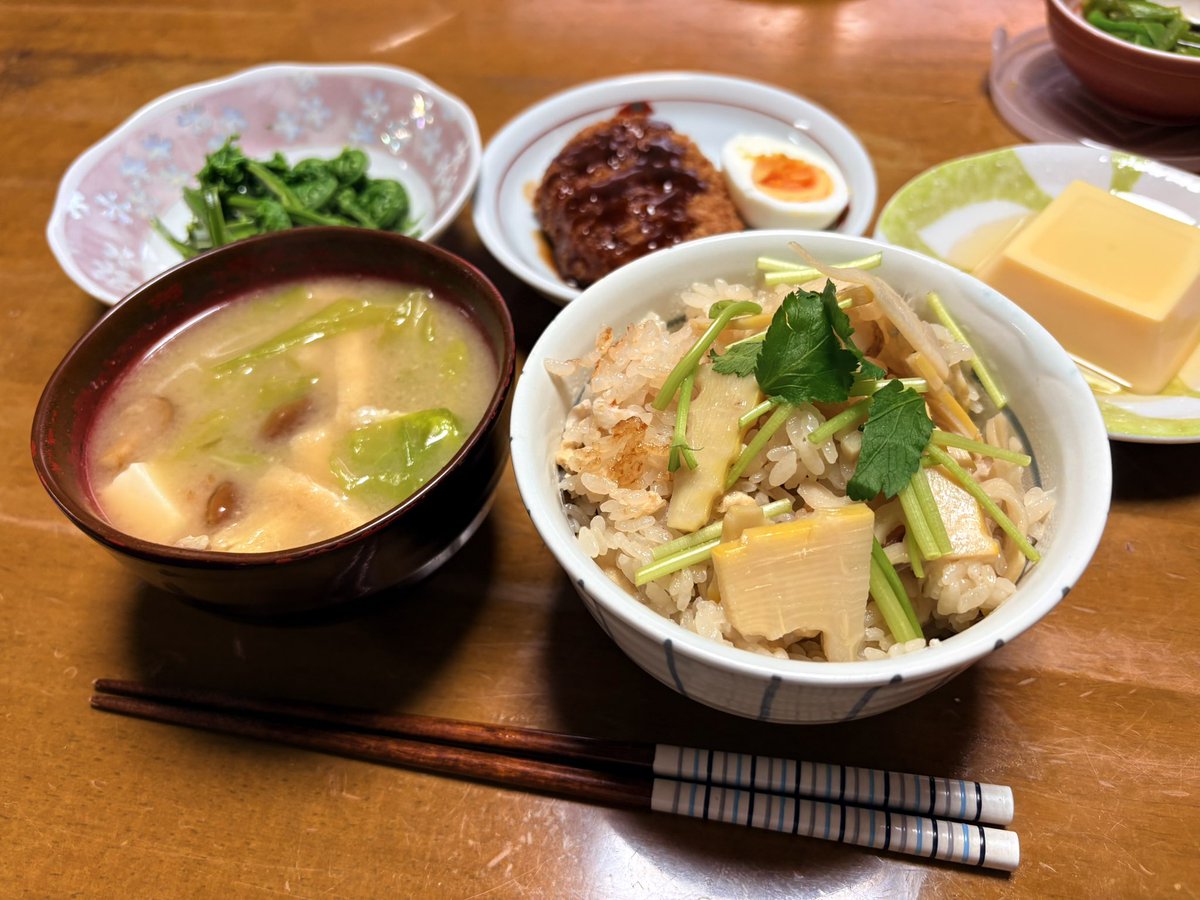 りょーすけ tweet media