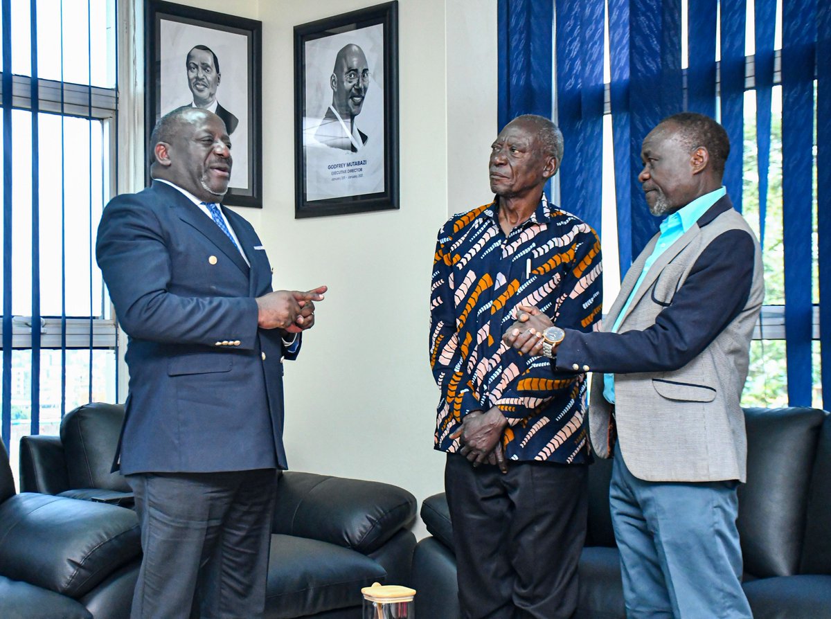 Hon. Nyombi Thembo tweet media