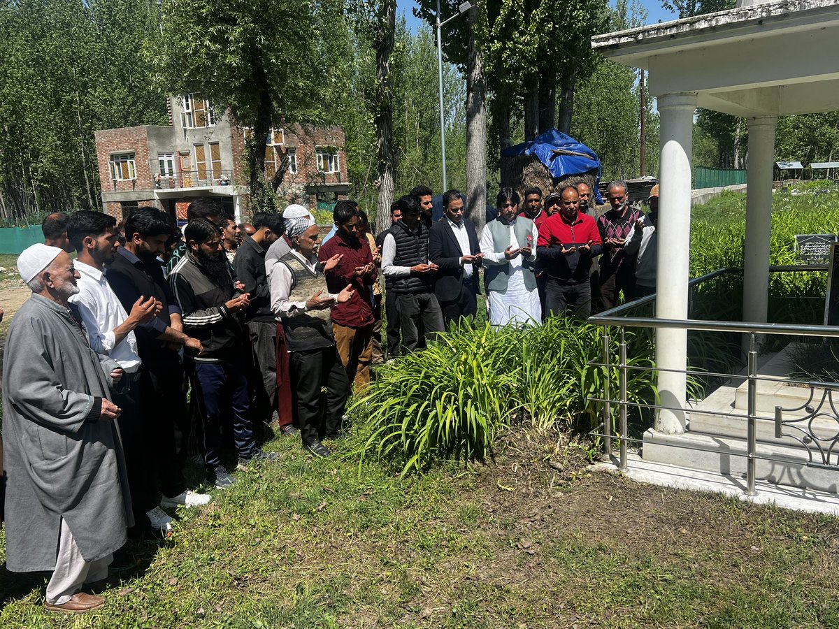 Tariq Shah Veeri tweet media