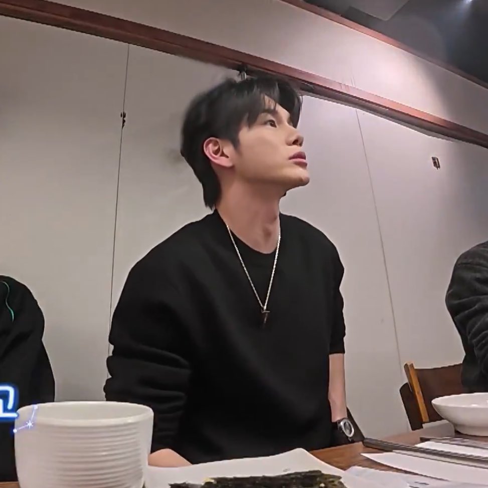 lam 람람애옹 🦋💫 tweet media