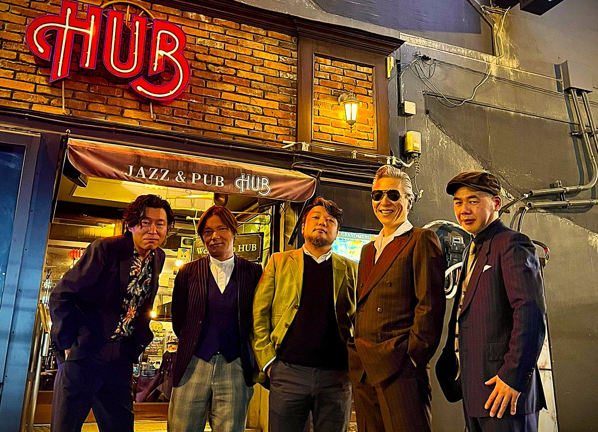 カンザスシティバンド初のランチ＆ディナーショーを開催します。
7月5日（日）昼・夜 ２回公演
場所：浅草セントラルホテル 宴会場
スペシャルゲスト：三浦京子＆ハニーシックス
詳細は決まり次第改めてお知らせします。
kcboffice.wixsite.com/info
