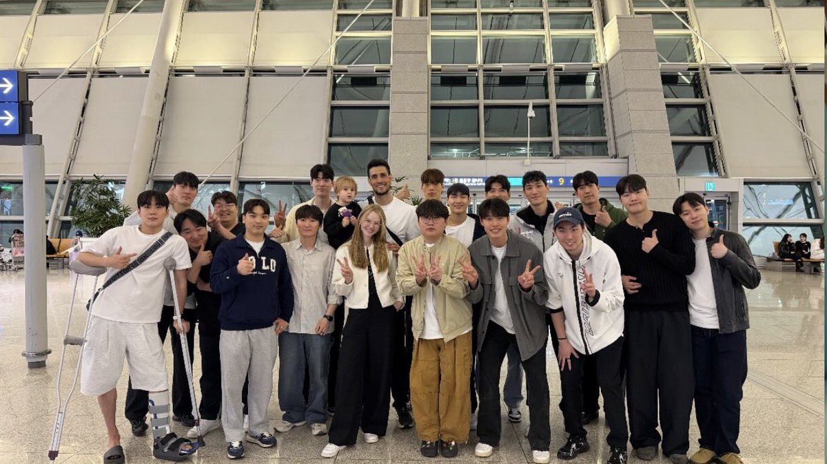 우니 tweet media